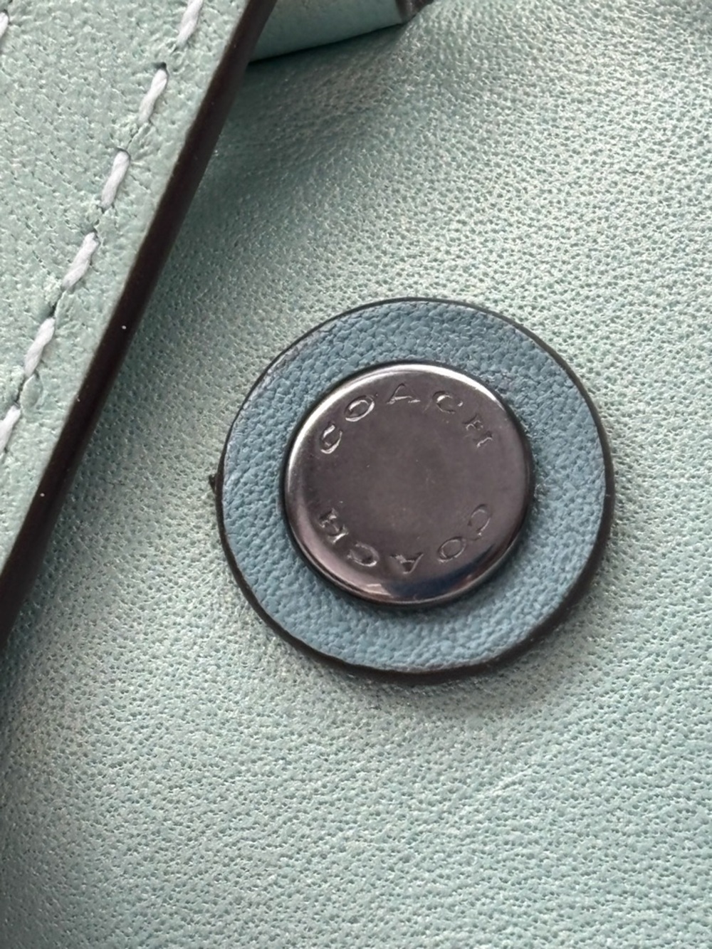 Coach Shark Coin Case Bag Charm - Picture 10 of 10
